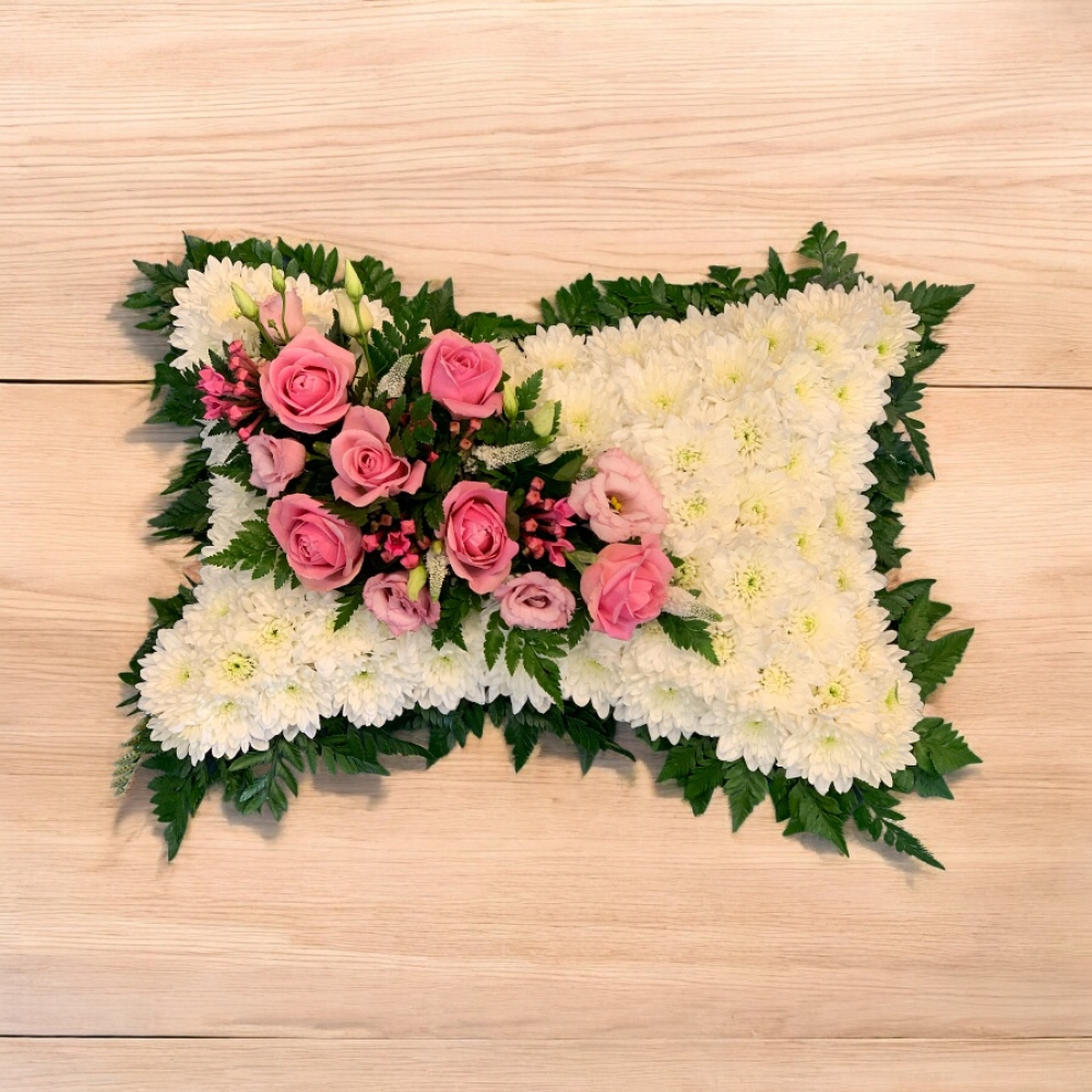 Foliage Edge Pink Pillow