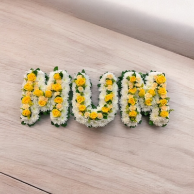 Mum Foliage Edge Yellow Center - Mum Floral Tribute With Loose Flower Center
Other Colours And Letters Available