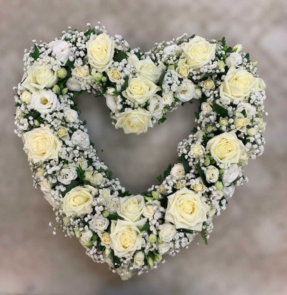 Rose And Gypsophelia Open Heart